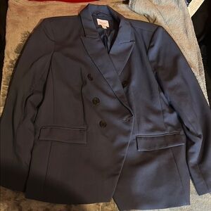 Nine West Blue Blazer with Notched Lapels and Structured Shoulders